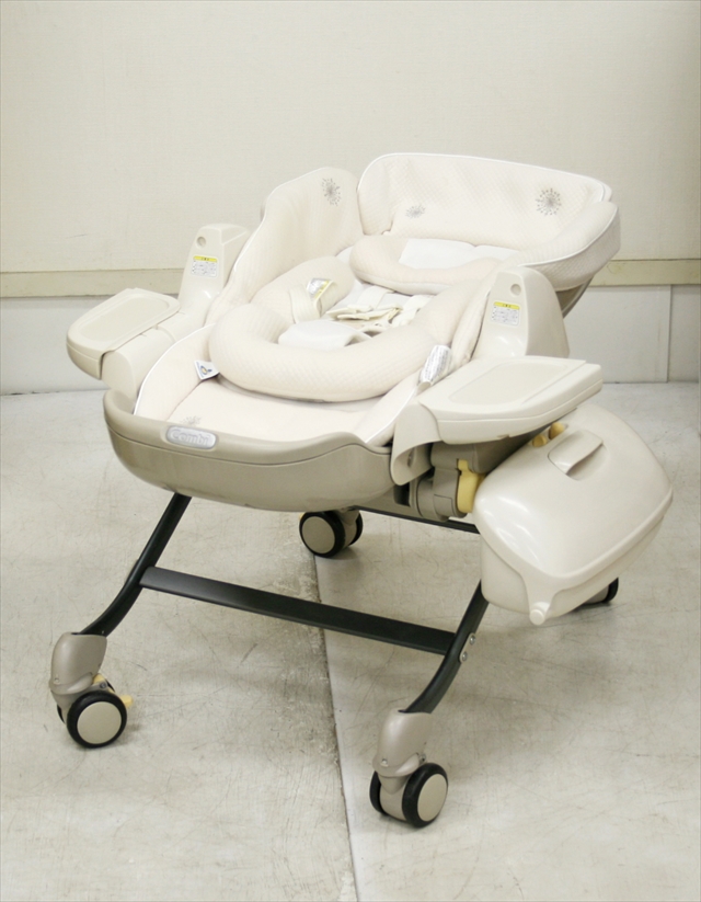 ロアンジュ RW-700 電動・オートスウィング コンビ製ハイローチェア