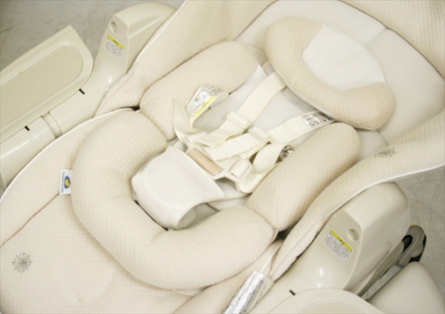 ロアンジュ RW-700 電動・オートスウィング コンビ製ハイローチェア