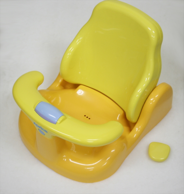 赤ちゃんの気持ち アップリカのバスチェア