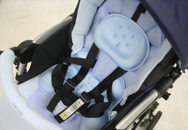 ソラリア ルミナスネイビー アップリカ