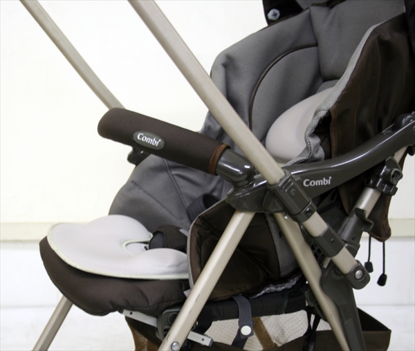 リッコW EGα KV-720 Luxe グレイセーブル