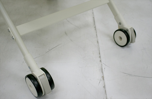 ルシエス オートスウィング ベージュ