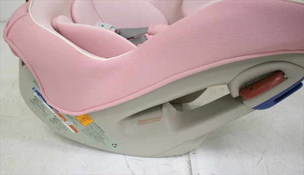 コッコロS UX ストロベリーオレ コンビ製チャイルドシート