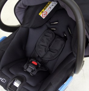 ストリティフィックス ベベコンフォート トータルブラック