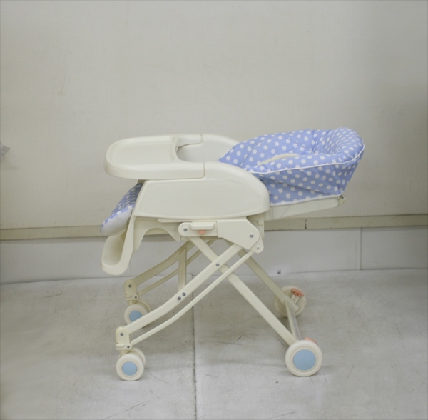 ベーシックニューボーン アップリカ