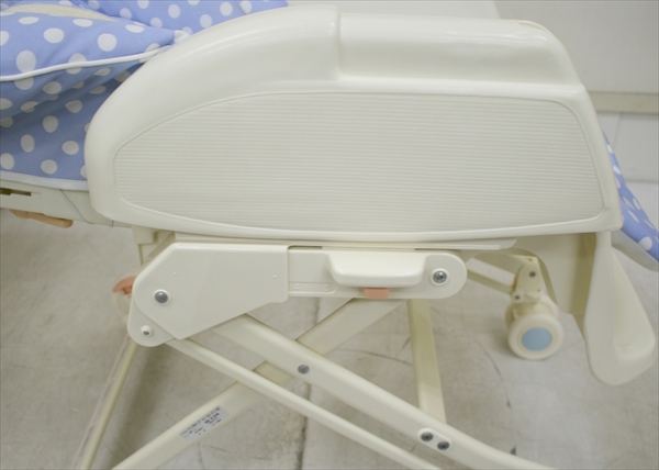 ベーシックニューボーン アップリカ