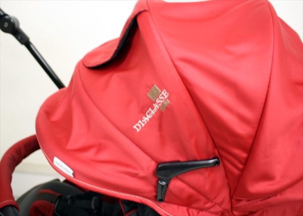 ディアクラッセ オート4キャス エッグショック YB-500 ブライトレッド