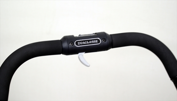 ディアクラッセ オート4キャス エッグショック YB-500 ブライトレッド