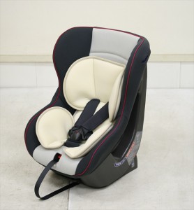 チャイルドセーフティシート 日産純正チャイルドシート