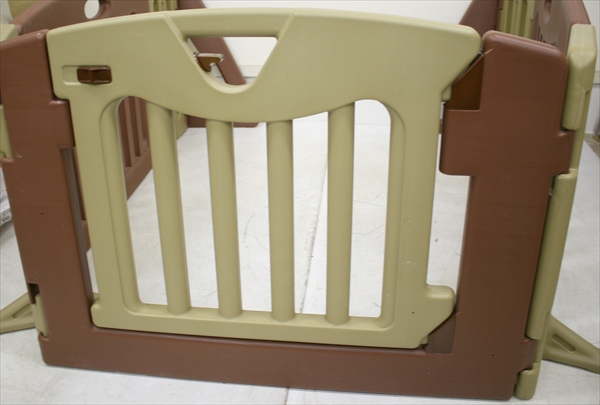 キッズパーテーション ブラウン 日本育児