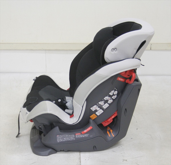 エールベベ・スイングムーン プレミアム モノブラック