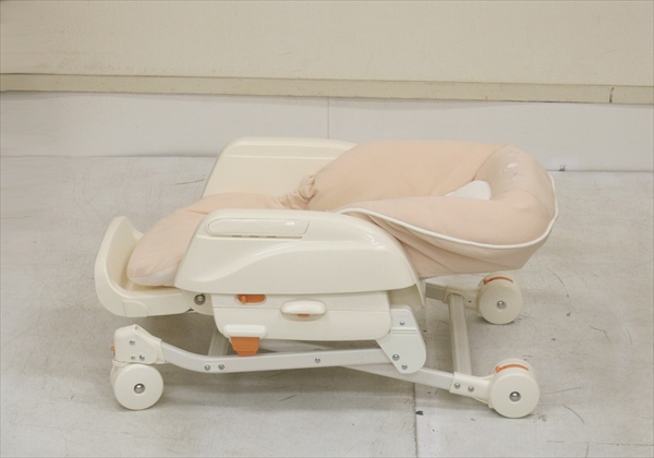 レミニスS ベージュ