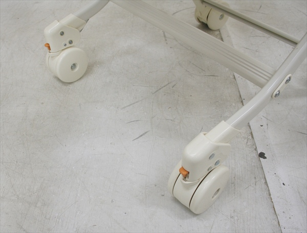 レミニスS ベージュ