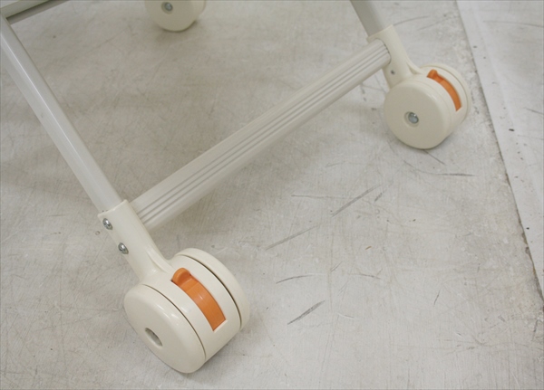 レミニスS ベージュ