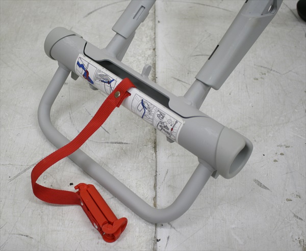 ベビーシート クラス0+ISOFIX ブラック・ブルー