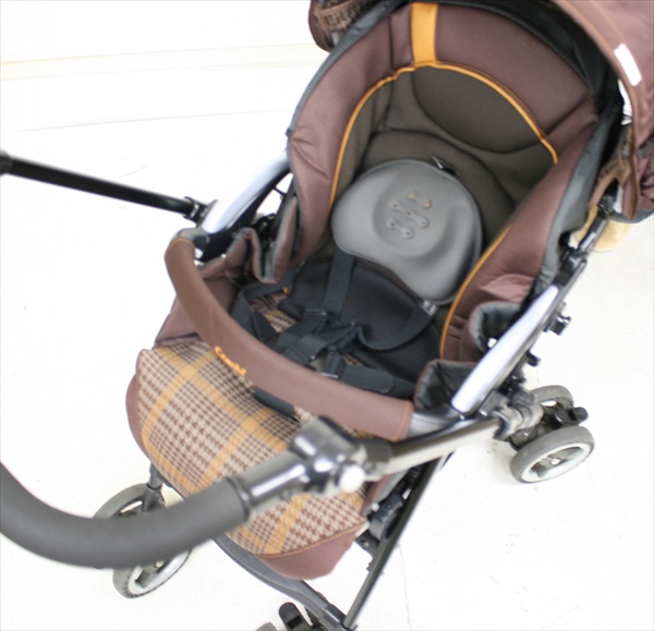 ディアクラッセ オート4キャス エッグショック YB-500 トラッドブラウン