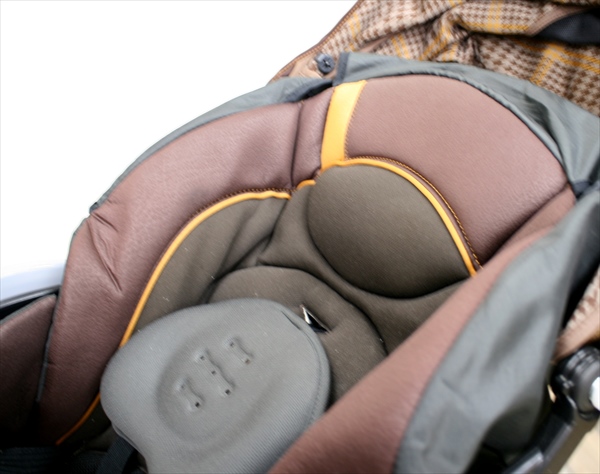 ディアクラッセ オート4キャス エッグショック YB-500 トラッドブラウン