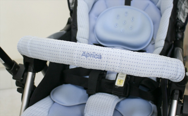 ソラリア ルミナスネイビー アップリカ