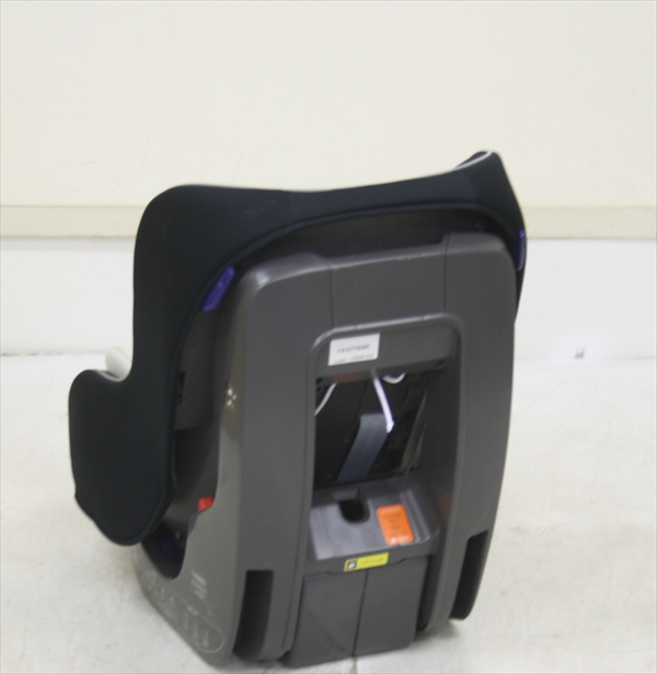 SUBARU純正ISOFIXチャイルドシート F4107YA080