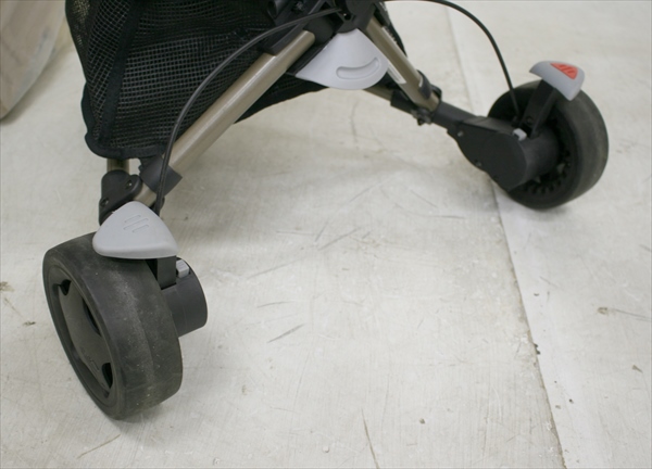 Quinny ZAPP クィニーザップ ブルーチャーム