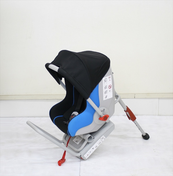 ベビーシート クラス0+ISOFIX ブラック/ブルー