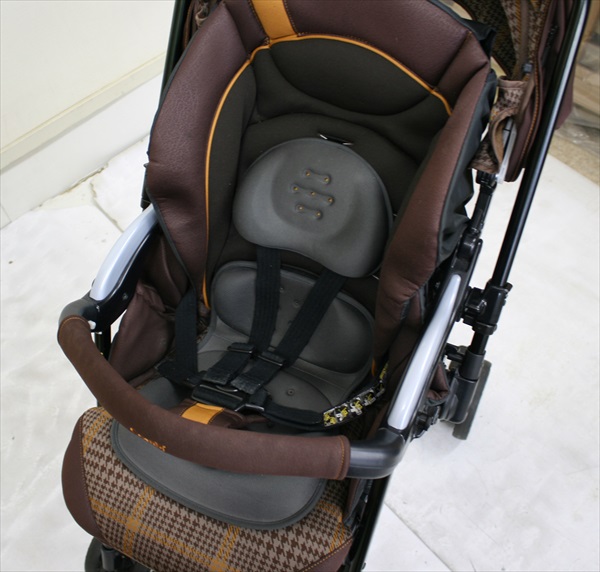 ディアクラッセ オート4キャス エッグショック YB-500 トラッドブラウン