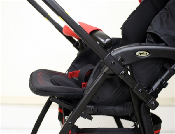 フライル FLYLE ルビー