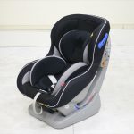 パミオ ウーノ ブラック リーマン製チャイルドシート C484002