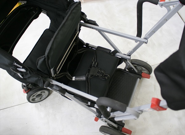 Joovy カブース ウルトラライト ブラック