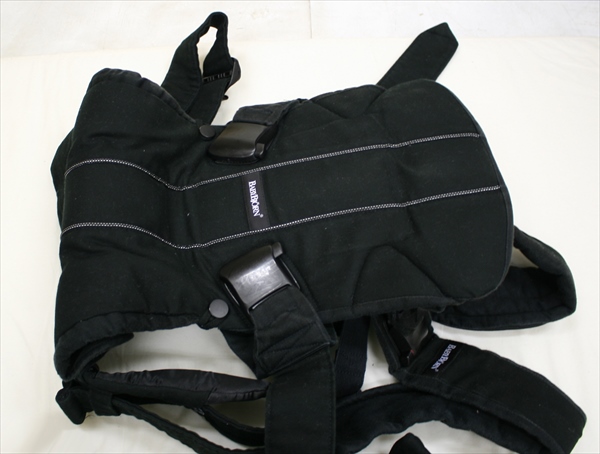 □ベビーキャリアOne【ベビービョルン BABYBJORN】 発売日2013年