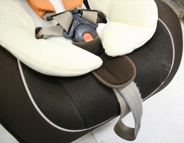 takata 04-neo ブラウン