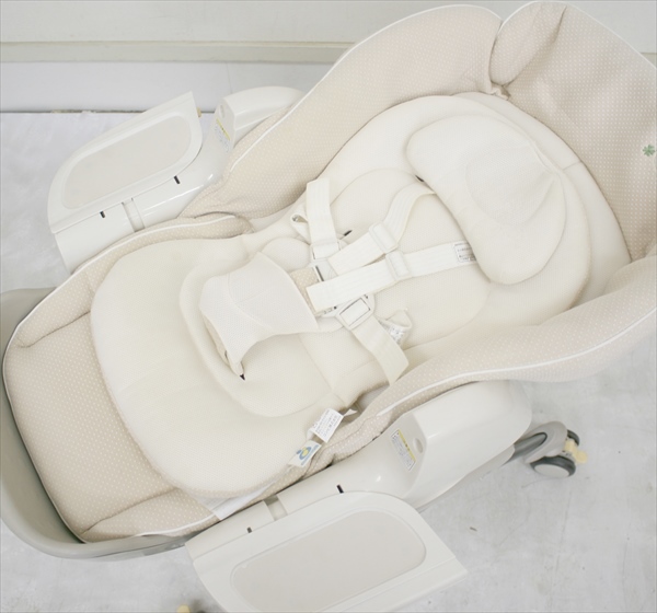 ロワイヤルオートスウィング LYドットベージュ