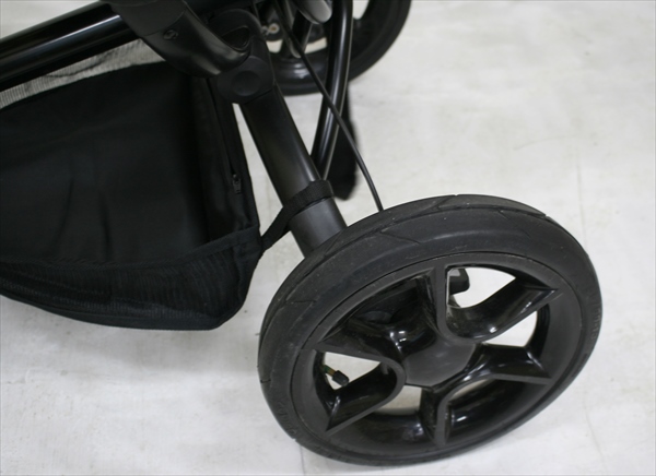 クイニー ムード Quinny moodd ブラックディヴォージョン