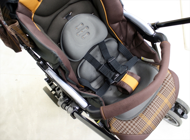 ディアクラッセ オート4キャス エッグショック YB-500 トラッドブラウン