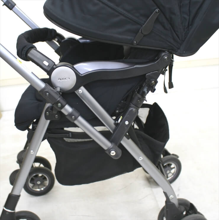 ソラリア 2013　ノーブルブラック オート4輪