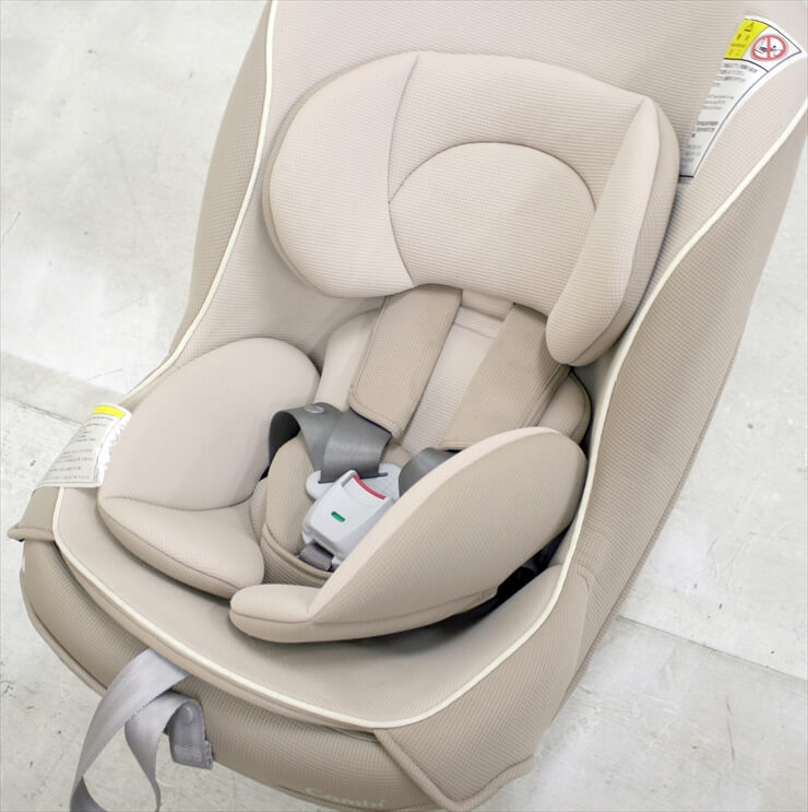 コッコロS UX ヘーゼルナッツ コンビ製チャイルドシート