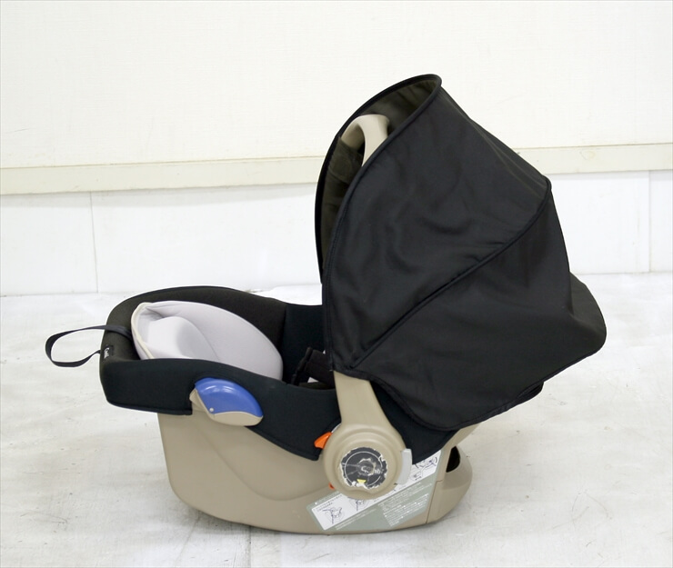 グッドキャリー アルティメットブラック コンビ製ベビーシート