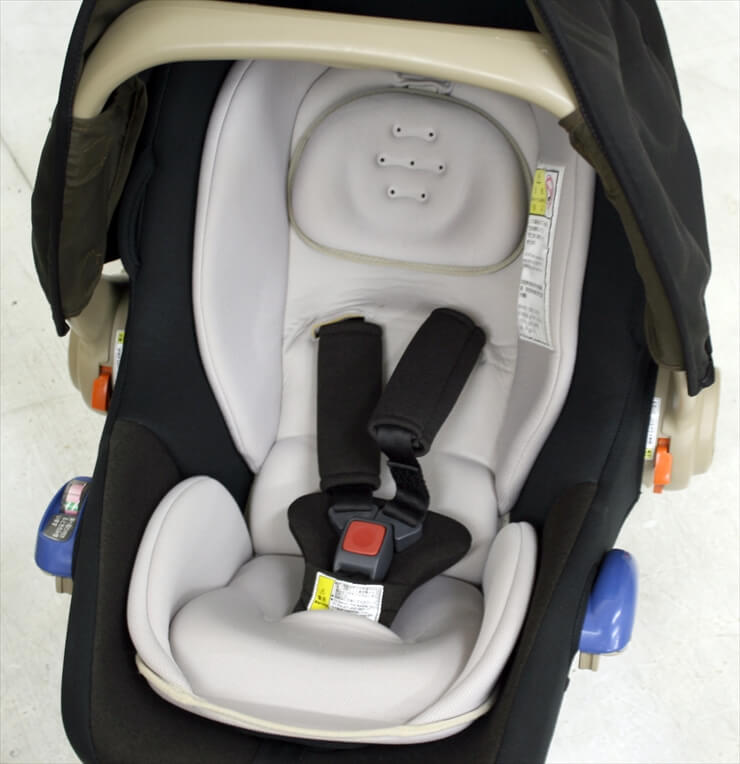 グッドキャリー アルティメットブラック コンビ製ベビーシート