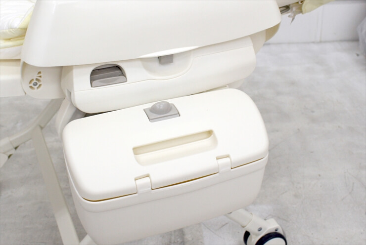 ネムリラ オートスウィング イエロー コンビ製ハイローチェア 電動タイプ