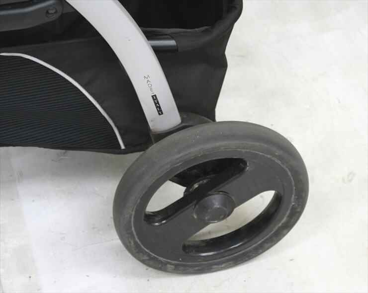 ペグ・ペレーゴ ストローラー・ベビーシート・キャリーコット・ママバッグのセット peg-perego C768001