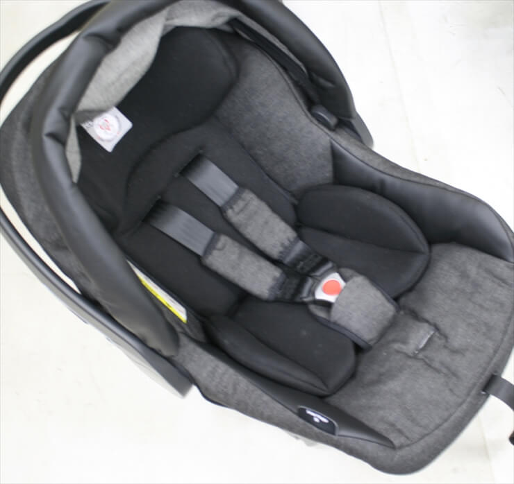 ペグ・ペレーゴ ストローラー・ベビーシート・キャリーコット・ママバッグのセット peg-perego C768001