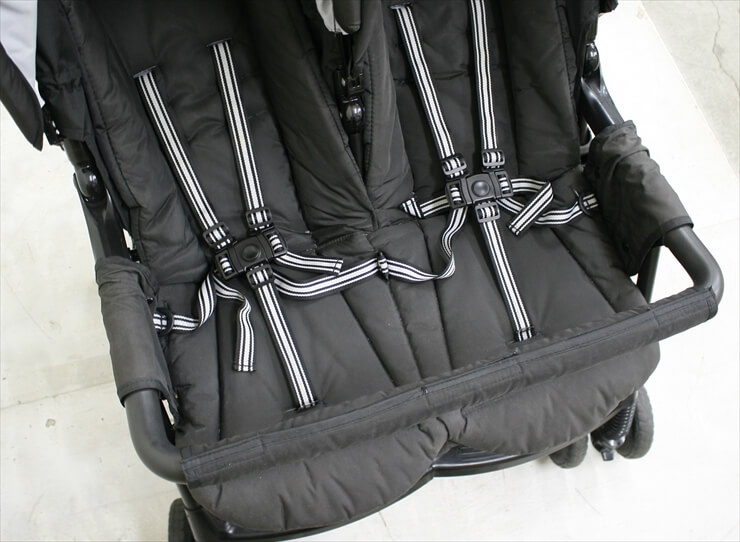 デュオスポーツプラス ブラック グレコ製2人乗りベビーカー