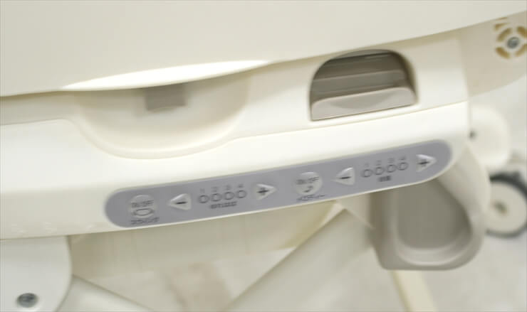 ネムリラ オートスウィング イエロー コンビ製ハイローチェア 電動