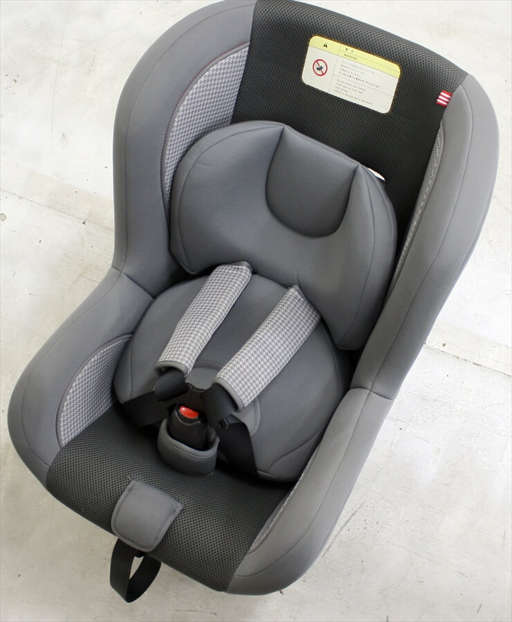 タカタ チャイルドシート TAKATA - ベビー用品