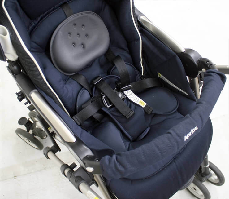 ソラリア 2013 タッジオネイビー オート4輪