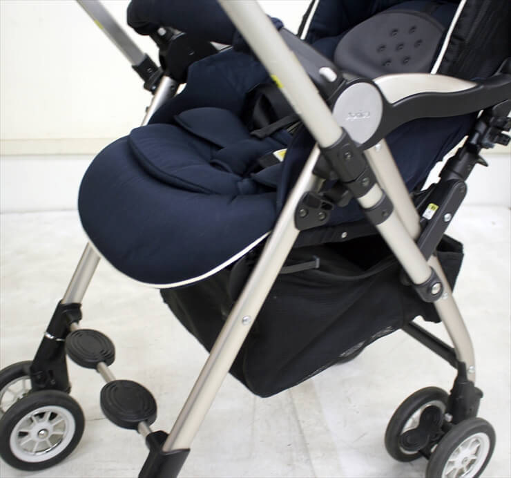 ソラリア 2013 タッジオネイビー オート4輪