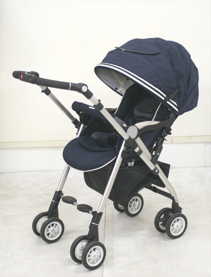 ソラリア 2013 タッジオネイビー オート