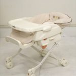 レミニスS ピュアベージュ コンビ製ハイローチェア 手動