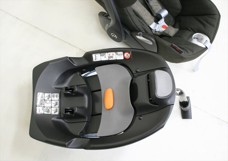 サイベックス CYBEX Cloud Q プラスとベースＱフィックスのセット オリーブカーキ