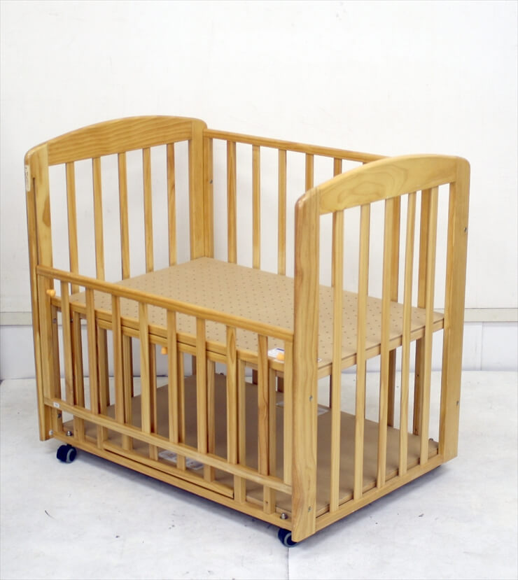 ミニベッドチャーミーナチュラル 品番02147 カトージ